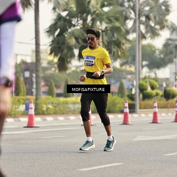 Runner Photo 5928755