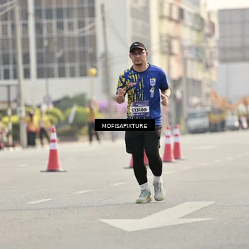Runner Photo 5928811