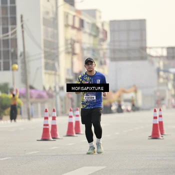 Runner Photo 5928816