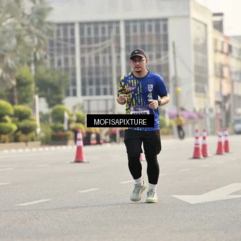 Runner Photo 5928829