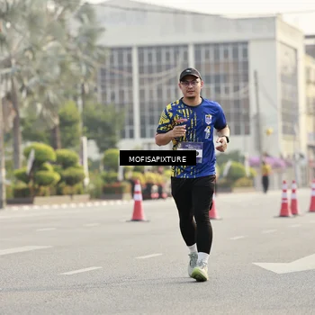 Runner Photo 5928832