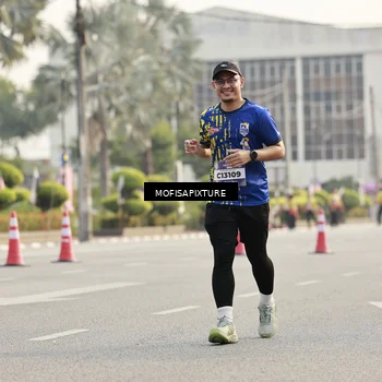 Runner Photo 5928842