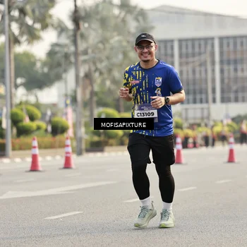 Runner Photo 5928852
