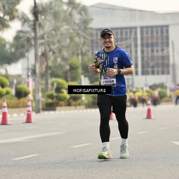 Runner Photo 5928854