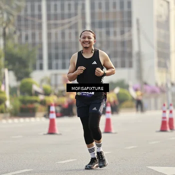 Runner Photo 5928856