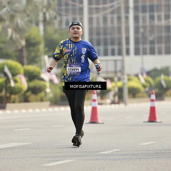 Runner Photo 5928887