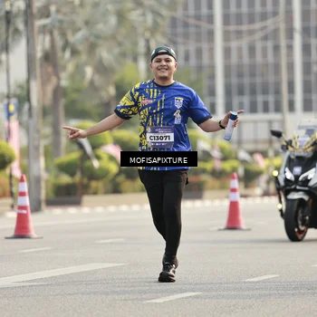 Runner Photo 5928897