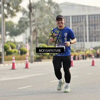 Runner Photo 5928905