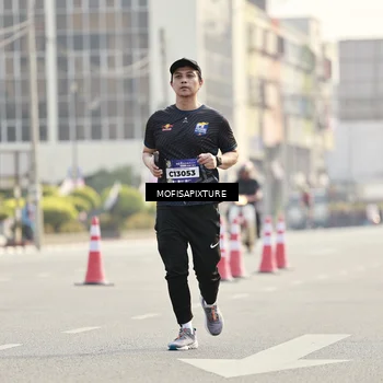 Runner Photo 5929008