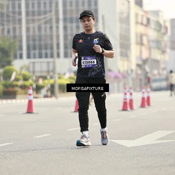 Runner Photo 5929009