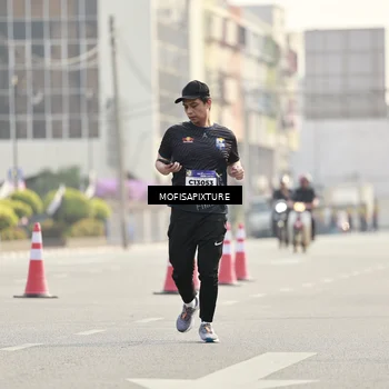 Runner Photo 5929011