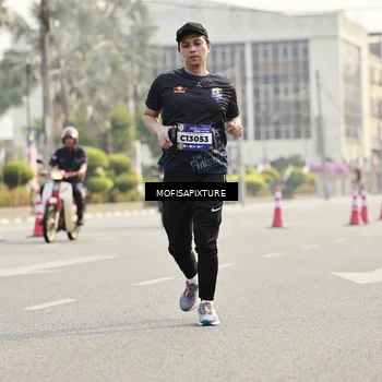 Runner Photo 5929013