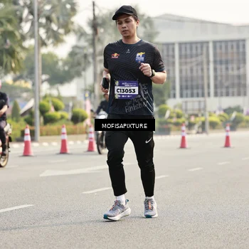 Runner Photo 5929026