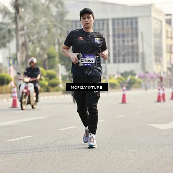 Runner Photo 5929028