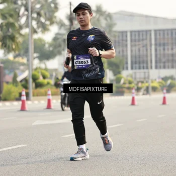 Runner Photo 5929039