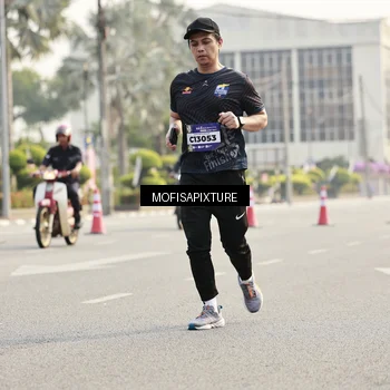 Runner Photo 5929044