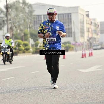 Runner Photo 5929053