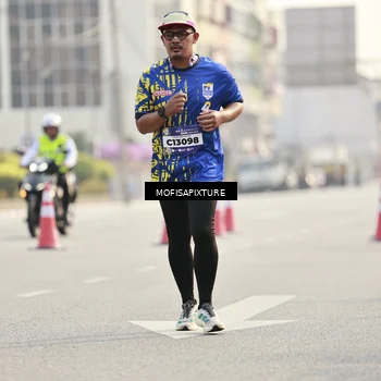 Runner Photo 5929055