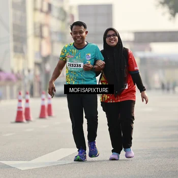 Runner Photo 5929071