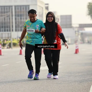 Runner Photo 5929080