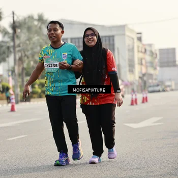 Runner Photo 5929083