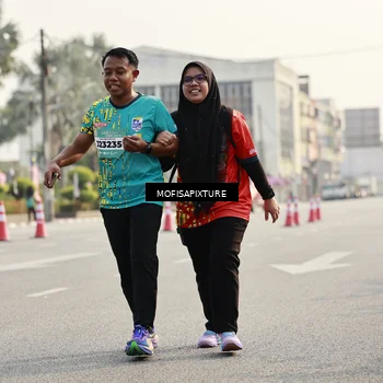 Runner Photo 5929084