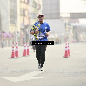 Runner Photo 5929091