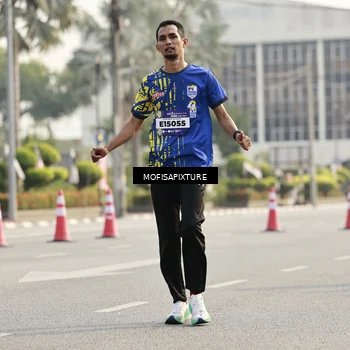 Runner Photo 5929115