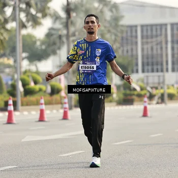Runner Photo 5929119