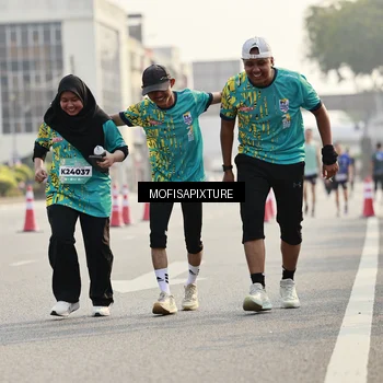 Runner Photo 5929133