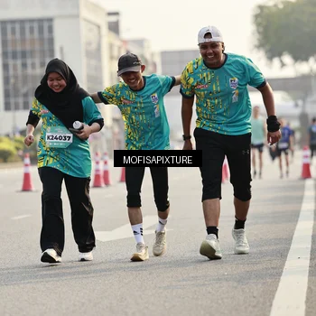 Runner Photo 5929136
