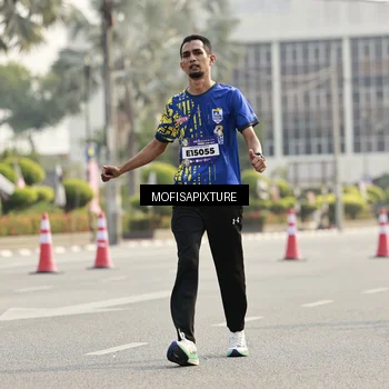 Runner Photo 5929137