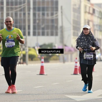 Runner Photo 5929190