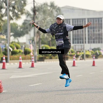 Runner Photo 5929196