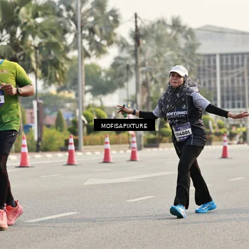 Runner Photo 5929198