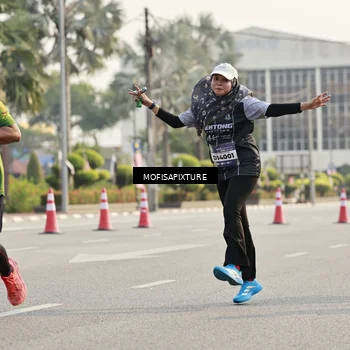 Runner Photo 5929200
