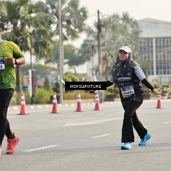 Runner Photo 5929206