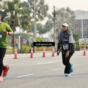 Runner Photo 5929207