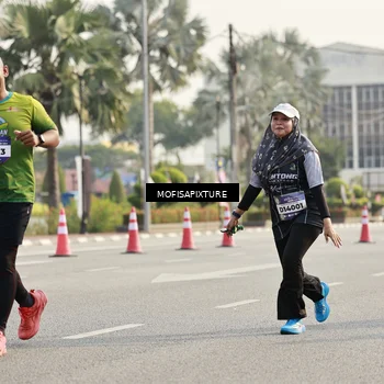 Runner Photo 5929208