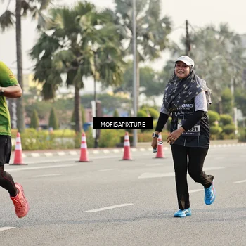 Runner Photo 5929210