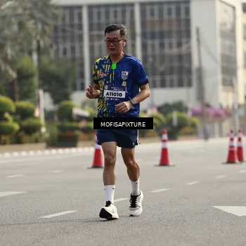 Runner Photo 5929247