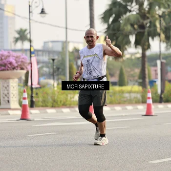 Runner Photo 5929290