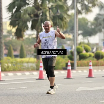 Runner Photo 5929293