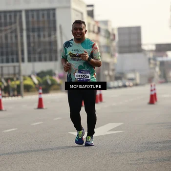 Runner Photo 5929337