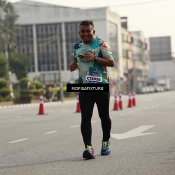 Runner Photo 5929341