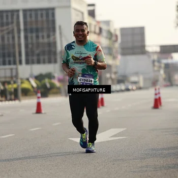 Runner Photo 5929344