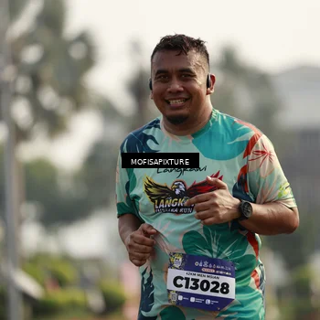 Runner Photo 5929348