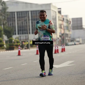 Runner Photo 5929350
