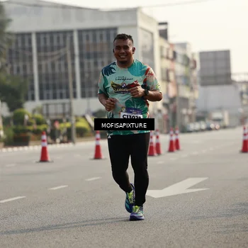 Runner Photo 5929351