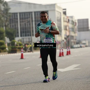Runner Photo 5929372